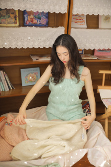 不扣钮的女孩国语